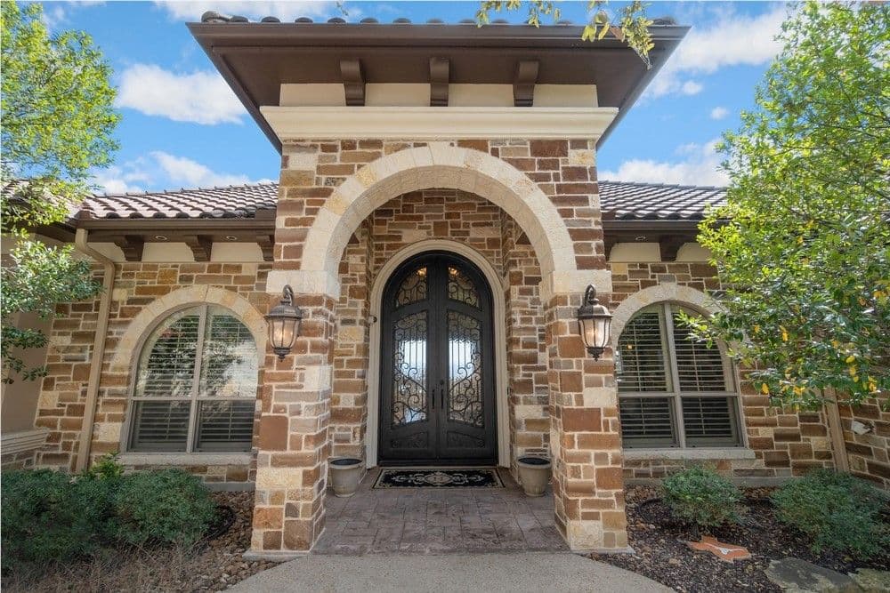 0de9f25d-2353-4e7c-874b-3d99932a1c38